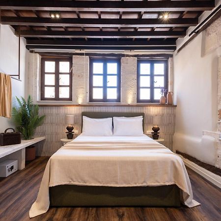Qualia Slowlife Suites خانيا المظهر الخارجي الصورة