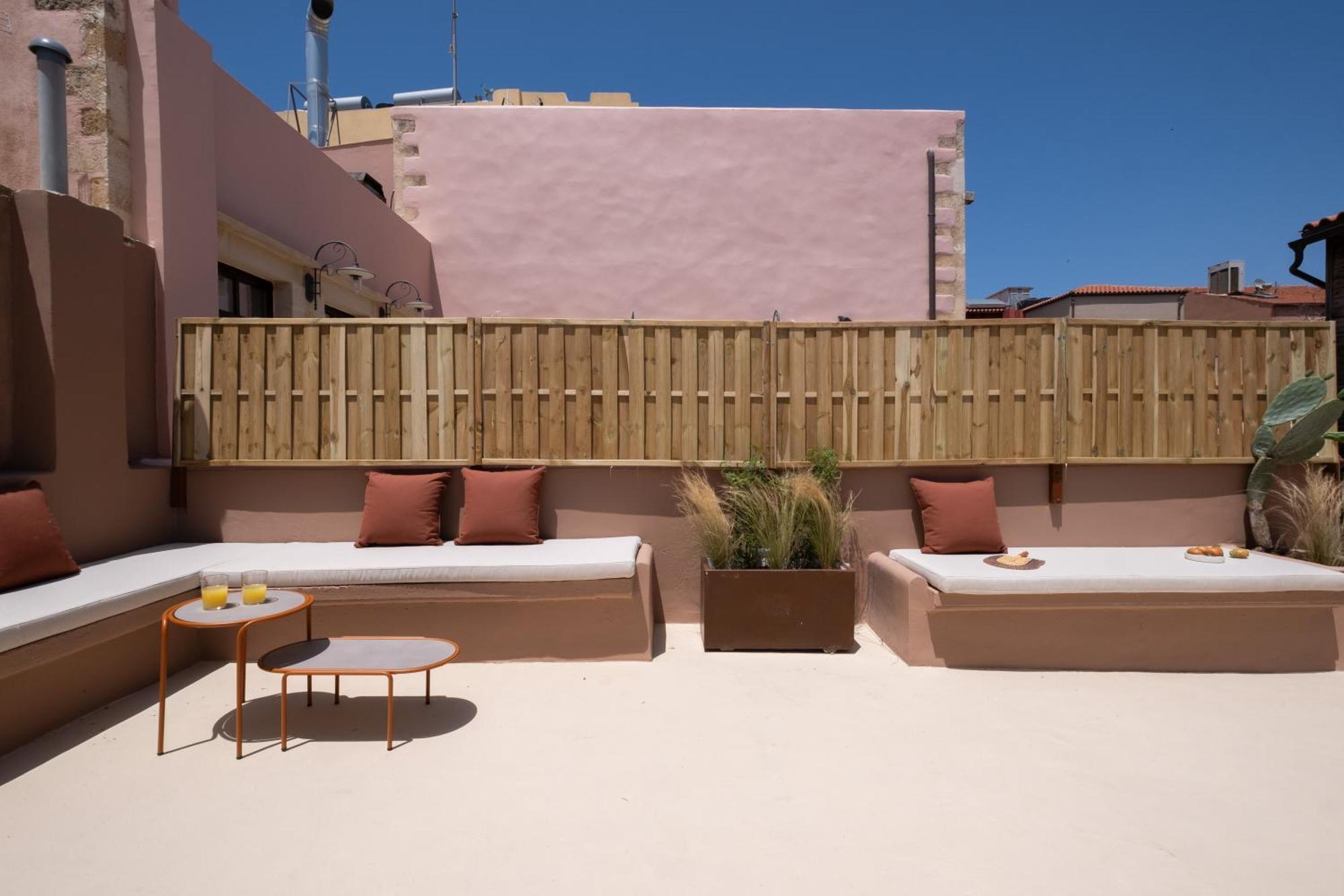 Qualia Slowlife Suites خانيا المظهر الخارجي الصورة