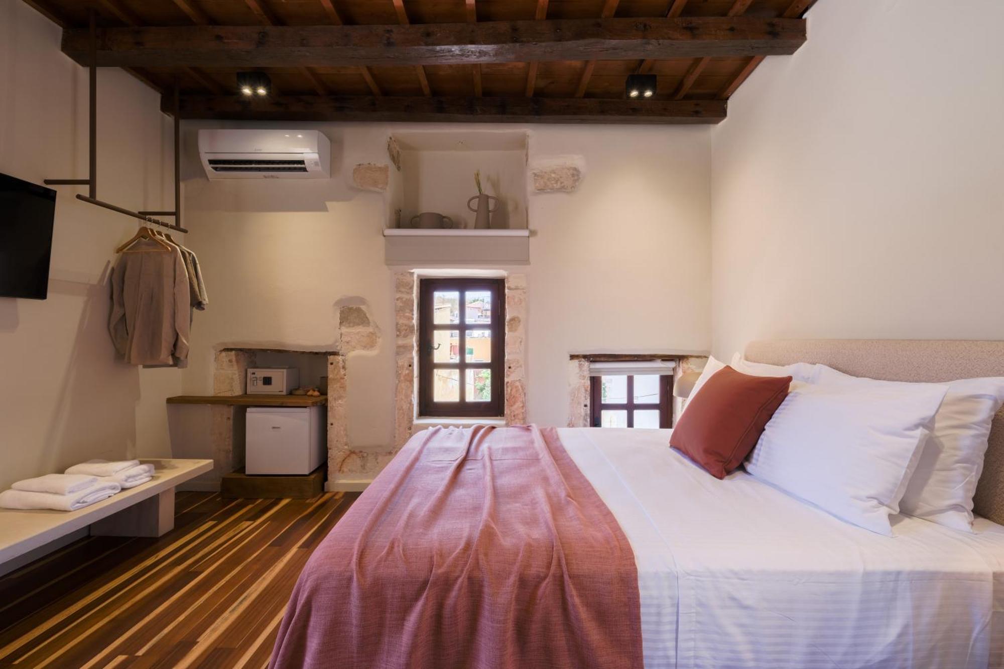 Qualia Slowlife Suites خانيا المظهر الخارجي الصورة